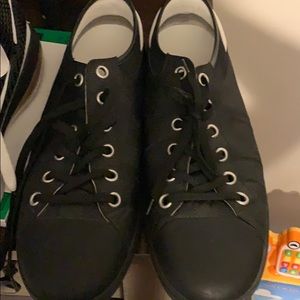 Louis Vuitton Mens Sneaker